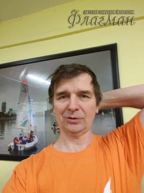 e5698d37.ID Photo.065635